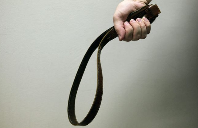 Киевлянка ремнем задушила двухлетнюю дочку