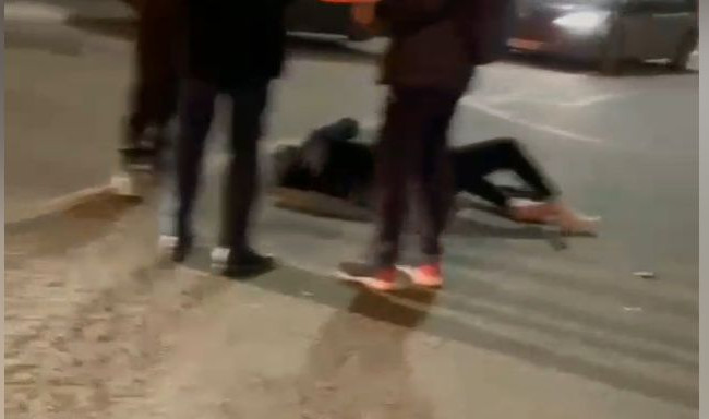 В Киеве легковушка сбила мужчину, видео