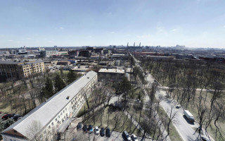 Підприємець привласнив будівлю в Києві: рішенням суду територію повернуто громаді