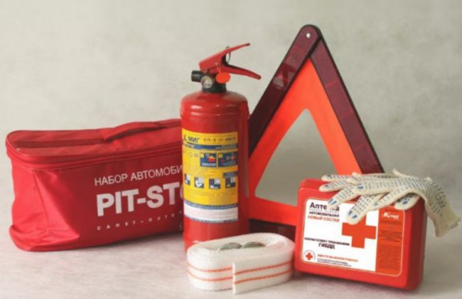 Что должно быть в автомобиле: рекомендации полиции