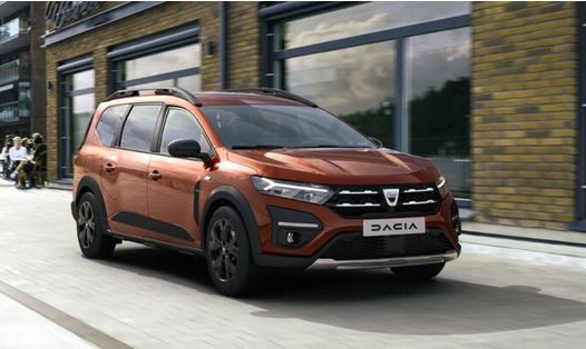 Компания Renault презентовала кроссовер Dacia Jogger