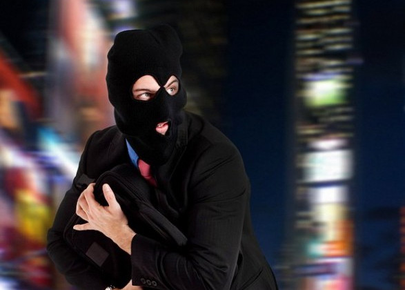 У Києві стажер на фірмі викрав ноутбуки: хотів розрахуватись із боргами