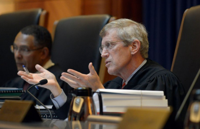 Назначенного в Этический совет по проверке ВСП американца обвинили в подделке документов