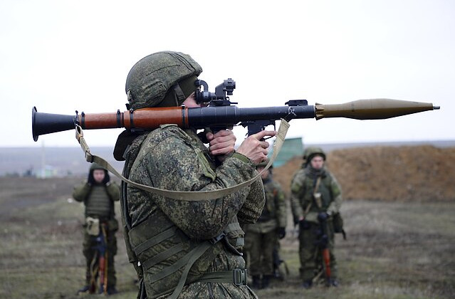 Опасение вторжения РФ растет: страны Балтии готовы предоставить Украине поддержку