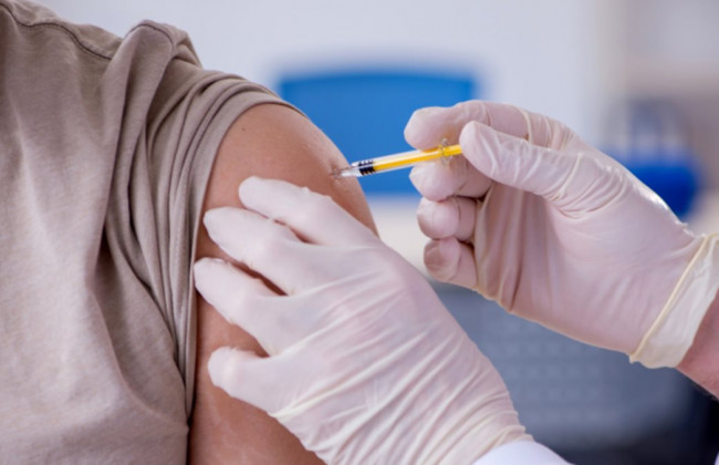 Україна вводить бустерну дозу вакцини: що це і для кого