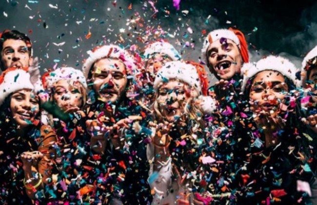 Как не заразиться коронавирусом на новогоднем корпоративе