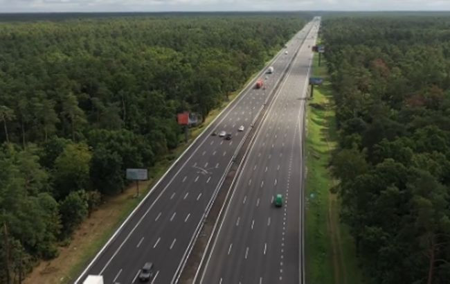 В Киевской области восстановили 160 км местных дорог