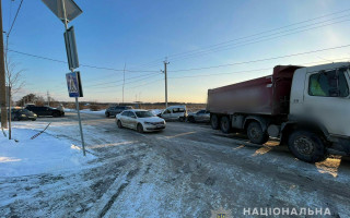 Не разминулись: в Буче произошло ДТП с участием пяти авто