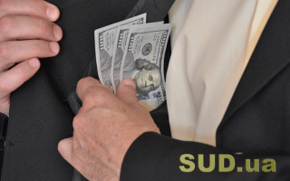 У Києві затримали працівника Мін’юсту: вимагав 2 тисячі доларів за «улагодження» питання з авто