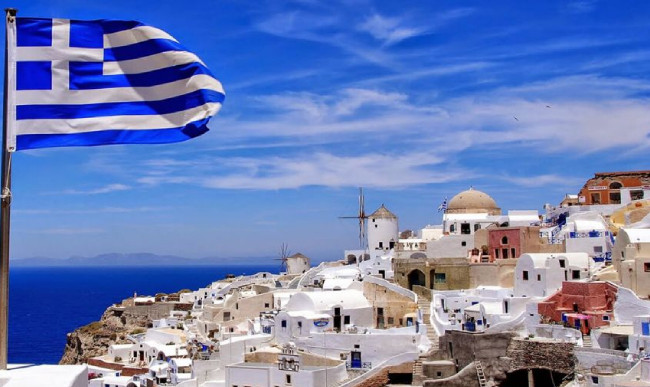 Греция объявила о новых карантинных мерах в преддверии Рождества и Нового года