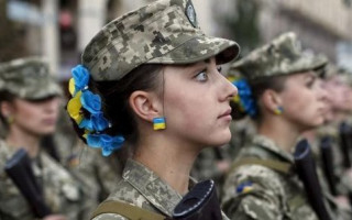 Минобороны готовит алгоритм действий, как женщинам стать на военный учет