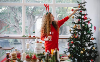 Как украсить елку, чтобы привлечь счастье в дом: 10 главных правил
