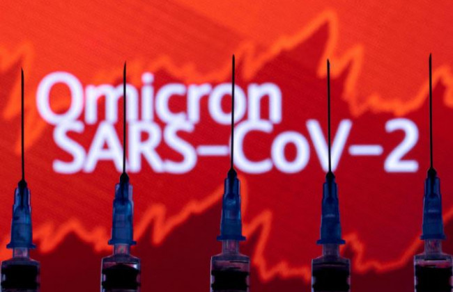 Врачи назвали два симптома штамма «Омикрон» у вакцинированных