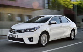 Надежность и комфорт: ТОП-10 лучших автомобилей уходящего года