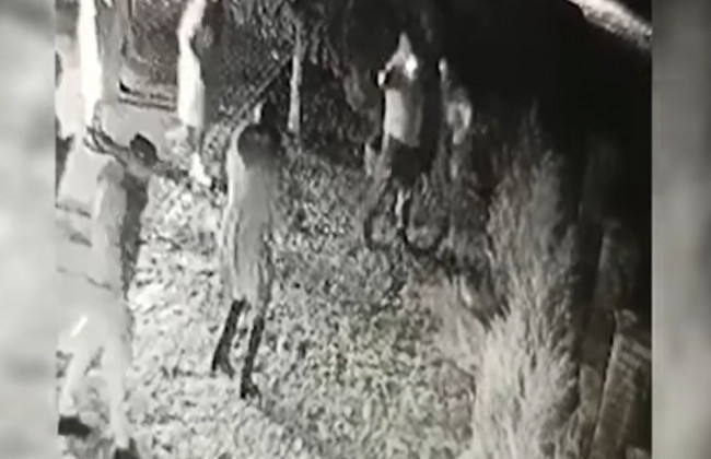 Под Киевом пьяный мужчина устроил стрельбу возле ресторана, видео