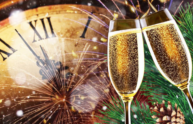 Что нужно обязательно поставить на новогодний стол, чтобы привлечь богатство