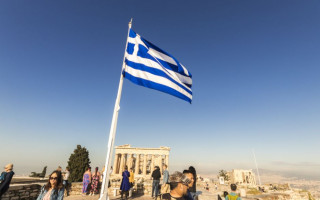 Греция вводит новогодний карантин: назвали дату