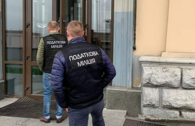 Директор Бюро экономической безопасности Мельник считает, что «маски-шоу» - неотъемлемая часть работы БЭБ