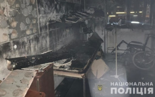 Пожар в больнице Косово: одного из пострадавших эвакуируют в Киев