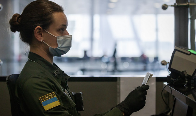 В Україні скасували самоізоляцію при перетині КПВВ на Донбасі