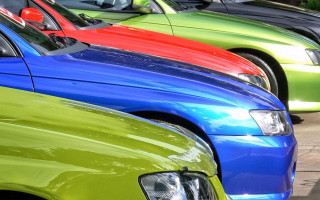 Полная доминация: назвали самые популярные цвета авто 2021 года