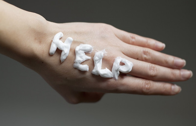 Врач предупредил, что при тяжелом течении коронавируса может синеть кожа