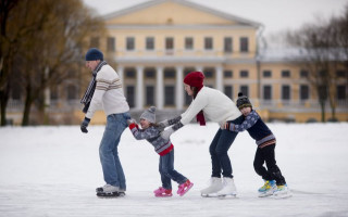 ТОП-9 локацій у Києві: куди сходити на ковзанку