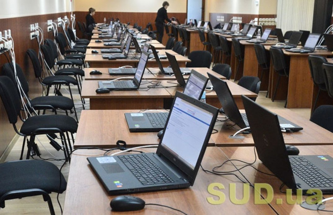 Стало известно, куда пойдут сэкономленные на закупках ноутбуков для учителей 73,7 млн грн