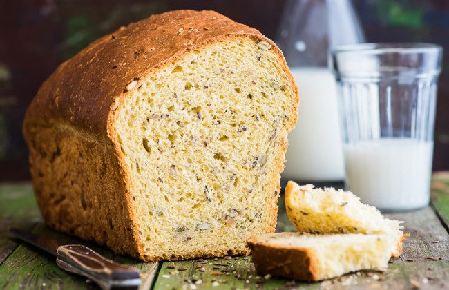 Правительство ввело госрегулирование цен на батон и подсолнечное масло