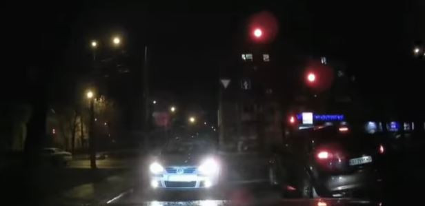 В Киеве водитель нарушил ПДД и поплатился