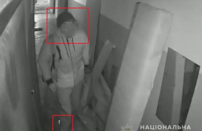 Обесточил этаж, чтобы ограбить квартиру: в Киеве поймали опытного вора