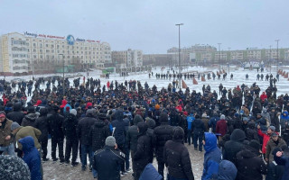 Украинцев просят воздержаться от поездок в Казахстан: что нужно знать