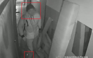 Обесточил этаж, чтобы ограбить квартиру: в Киеве поймали опытного вора