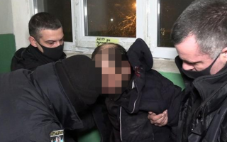 В Киеве мужчина насмерть забил родную мать разводным ключом: фото и видео