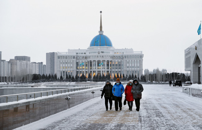 Что делать украинцам, оказавшимся в Казахстане: советы МИД