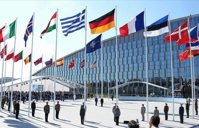 Главы МИД стран НАТО провели внеочередное заседание перед переговорами с РФ
