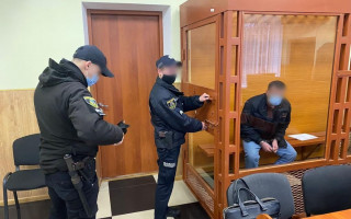 В Киевской области ревнивец сжег автомобили друзей жены