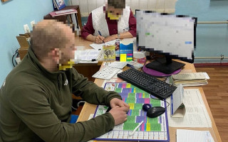 Вимагали до 6 тисяч гривень: у Києві лікарі організували схему фейкової вакцинації від COVID