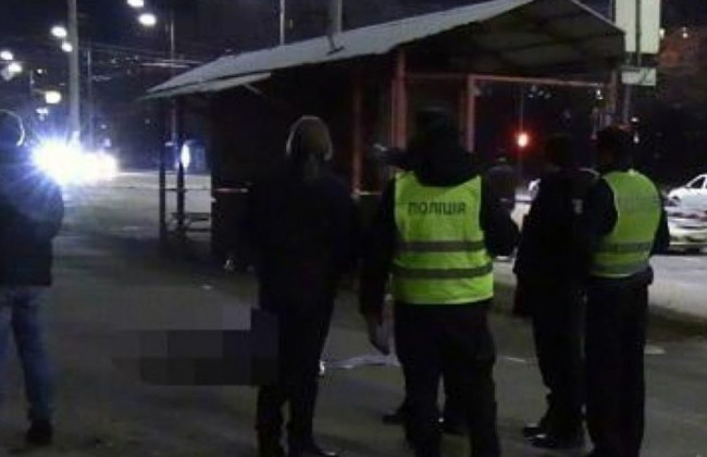 В Киеве иностранец на улице зарезал мужчину