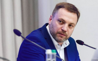 Монастирський пообіцяв правоохоронцям підвищення зарплат