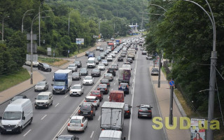 Киевлянам сообщили, как вырос трафик в столице в 2021 году