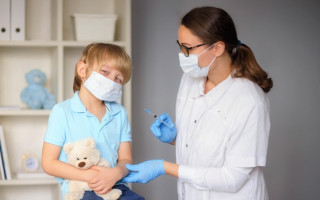 COVID-вакцинация: в Украине планируют прививать детей от 5 лет