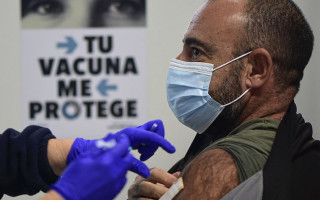 В каких странах Европы вакцинация от COVID обязательна