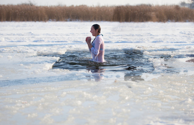 Где можно купаться в Киеве на Крещение: список мест