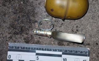 Киевлянин гулял с гранатой в кармане