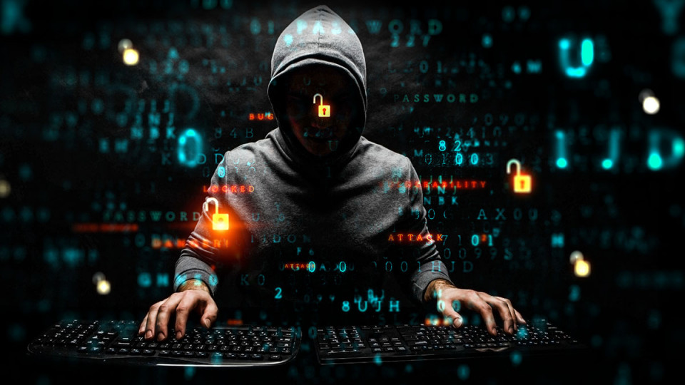 СБУ розслідує причетність спецслужб Росії до кібератаки на сайти органів держвлади України