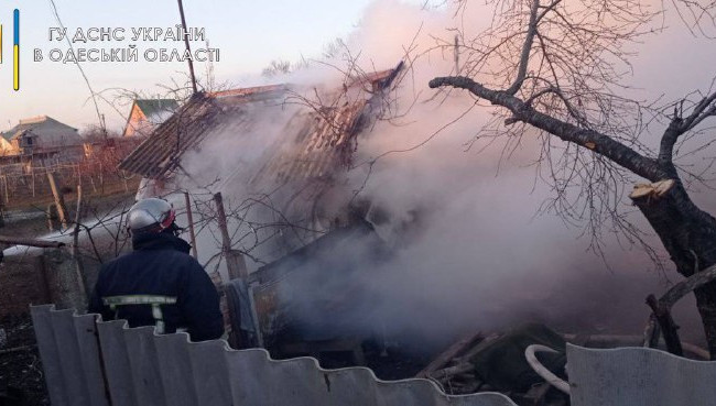 Смертельный пожар под Одессой: в доме нашли обгоревший труп