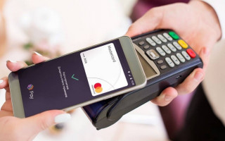 В Украине за отказ принять оплату картой будут штрафовать