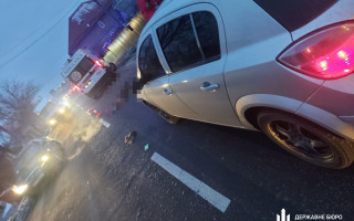 ДБР розслідує ДТП за участі чиновника Держмитслужби, у якій загинула 90-річна бабуся