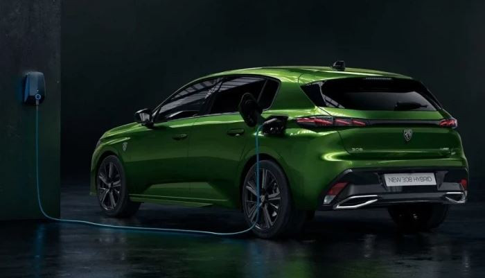 Peugeot представит новый электромобиль: что известно